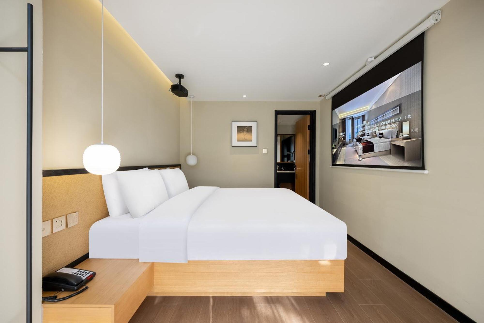 Beijing Tangfu Nanluoguxiang Wang Fu Jing Forbidden City Snack Street Hotel,1 Stop Walking To Airport Express,3 Stop To Tiananmen&Free Laundry Dry Service &Professional Free Tour Ticket Service With English Speaking Staff Ngoại thất bức ảnh