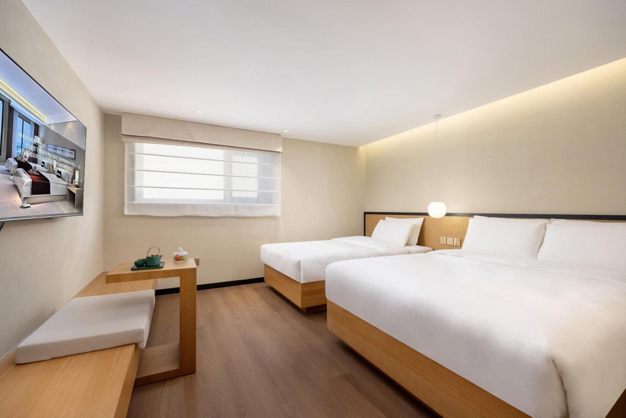 Beijing Tangfu Nanluoguxiang Wang Fu Jing Forbidden City Snack Street Hotel,1 Stop Walking To Airport Express,3 Stop To Tiananmen&Free Laundry Dry Service &Professional Free Tour Ticket Service With English Speaking Staff Ngoại thất bức ảnh